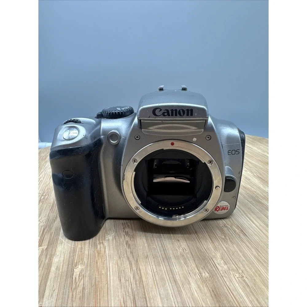 Canon EOS Rebel DS6041 6.3MP Digital SLR Camera Body Only Untested